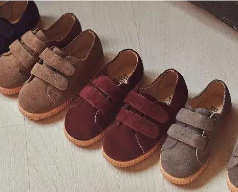 Dónde comprar zapatos de niños baratos para vestir